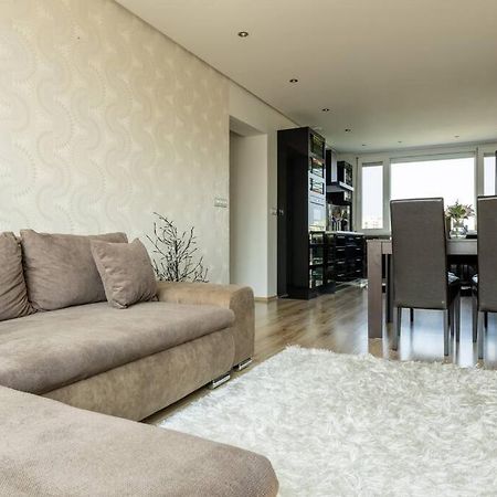 Martonfalvi Penthouse W Jacuzzi Дебрецен Екстериор снимка